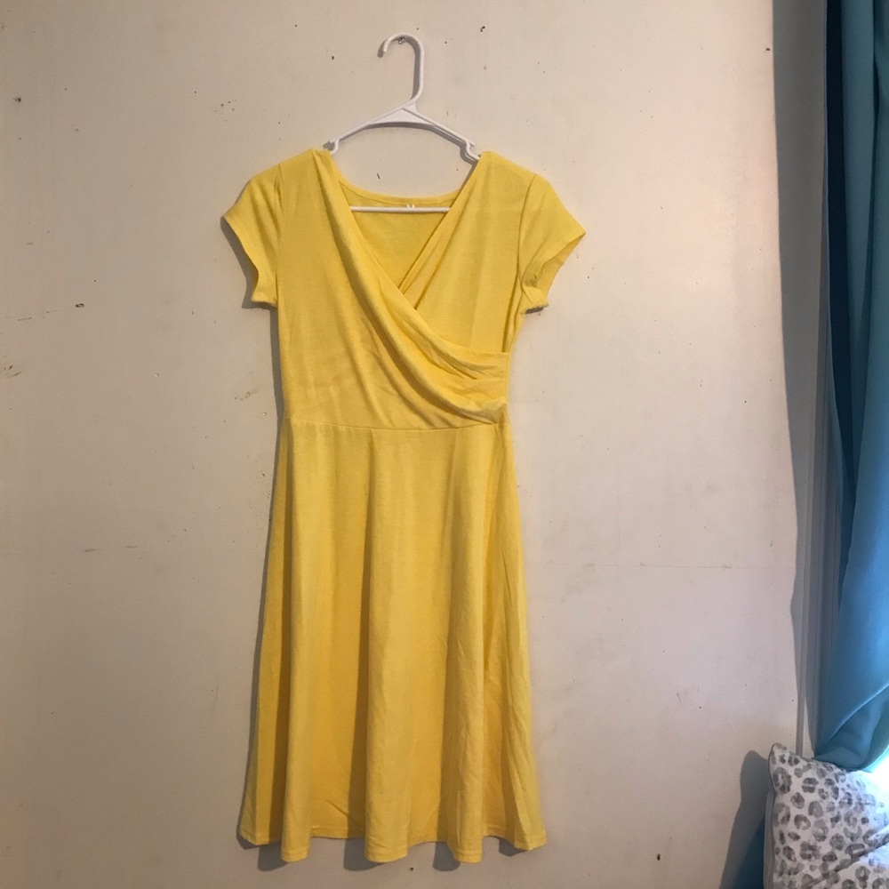 Ross size: M yellow sun dress
